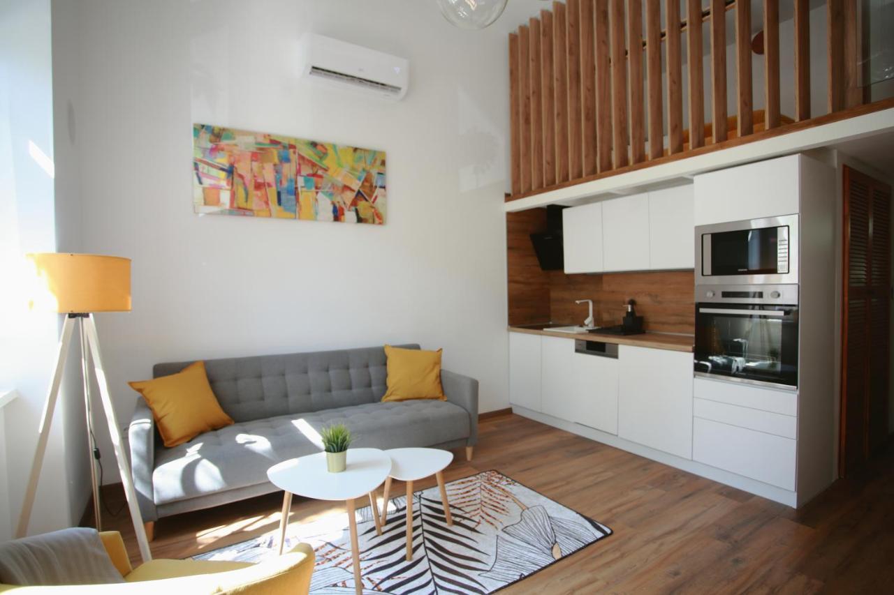 Szieszta Apartman Lägenhet Szeged Exteriör bild