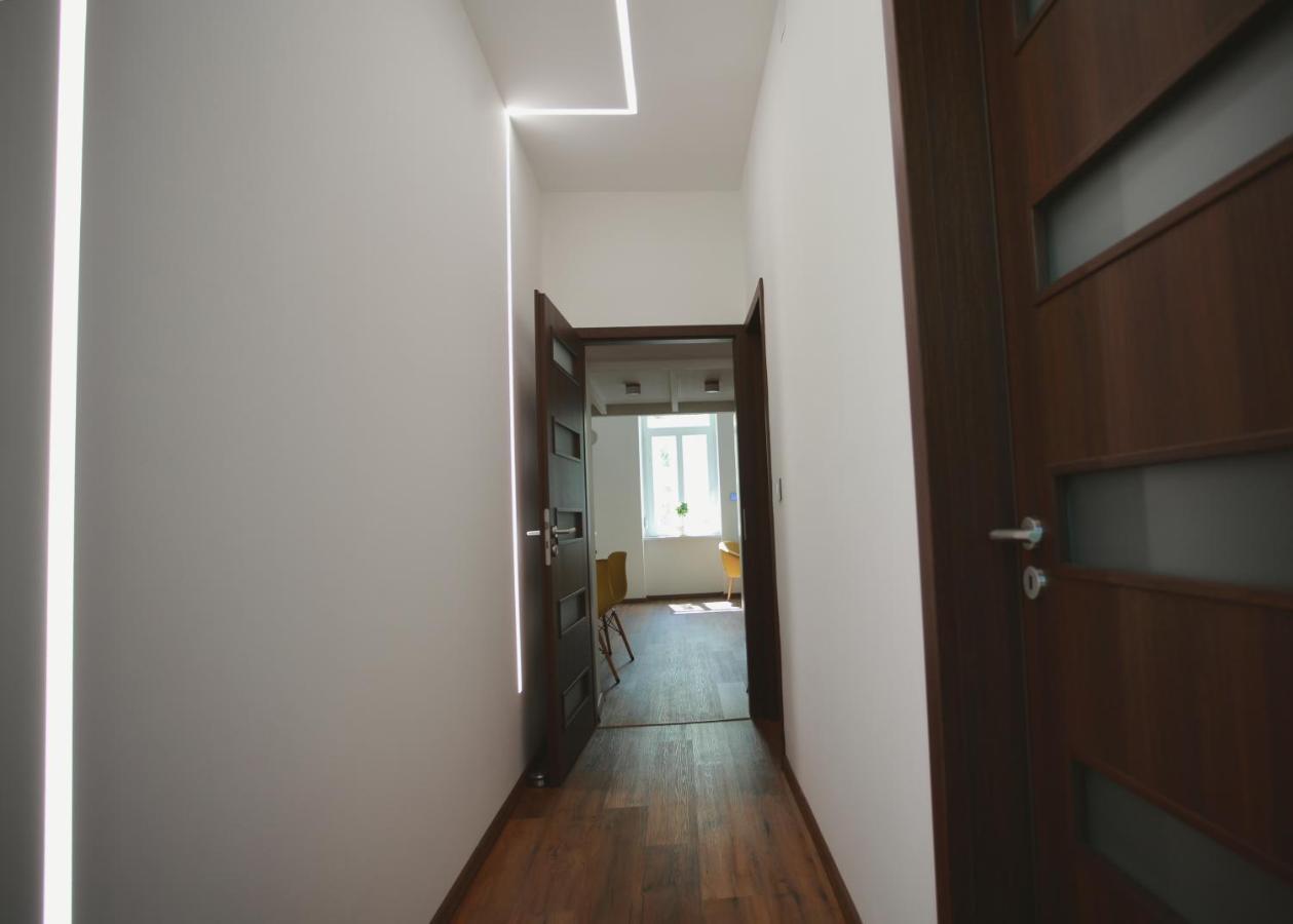 Szieszta Apartman Lägenhet Szeged Exteriör bild